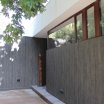 Entrada, fachada ventilada