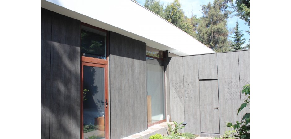 Fachada ventilada patio interior